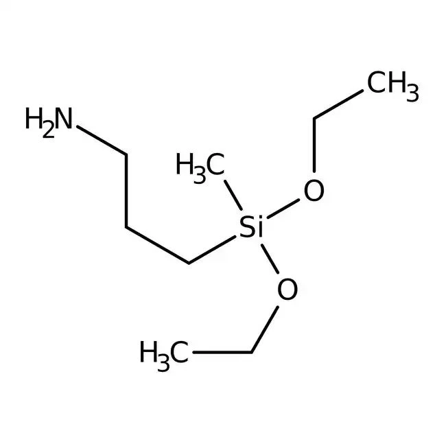 3-aminopropyl-metyl-dietoxysilan (M902)